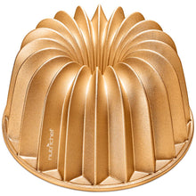 9" Cake Pan - Uniform Baking, Nonstick Cast Aluminum, Gold