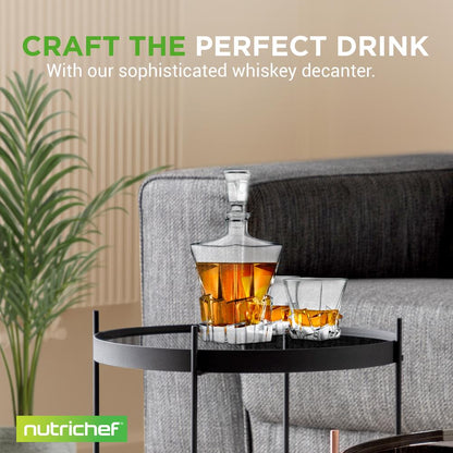 Whiskey Decanter, Enhances Taste, Crystal Glass, 750ml Capacity