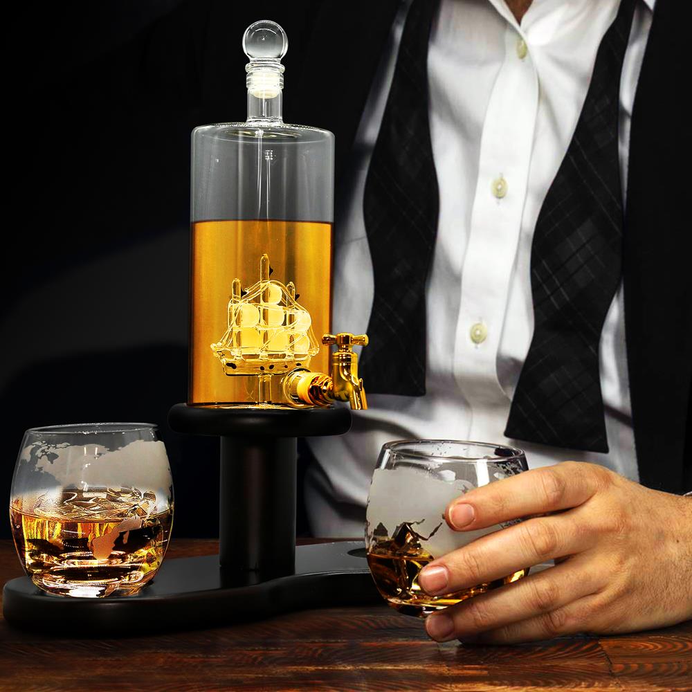 product image number 5 for NutriChef Whiskey & Wine Decanter Set