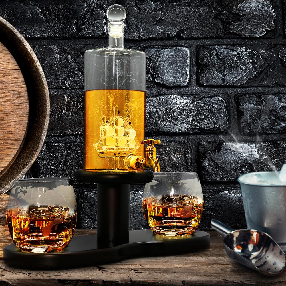 product image number 6 for NutriChef Whiskey & Wine Decanter Set