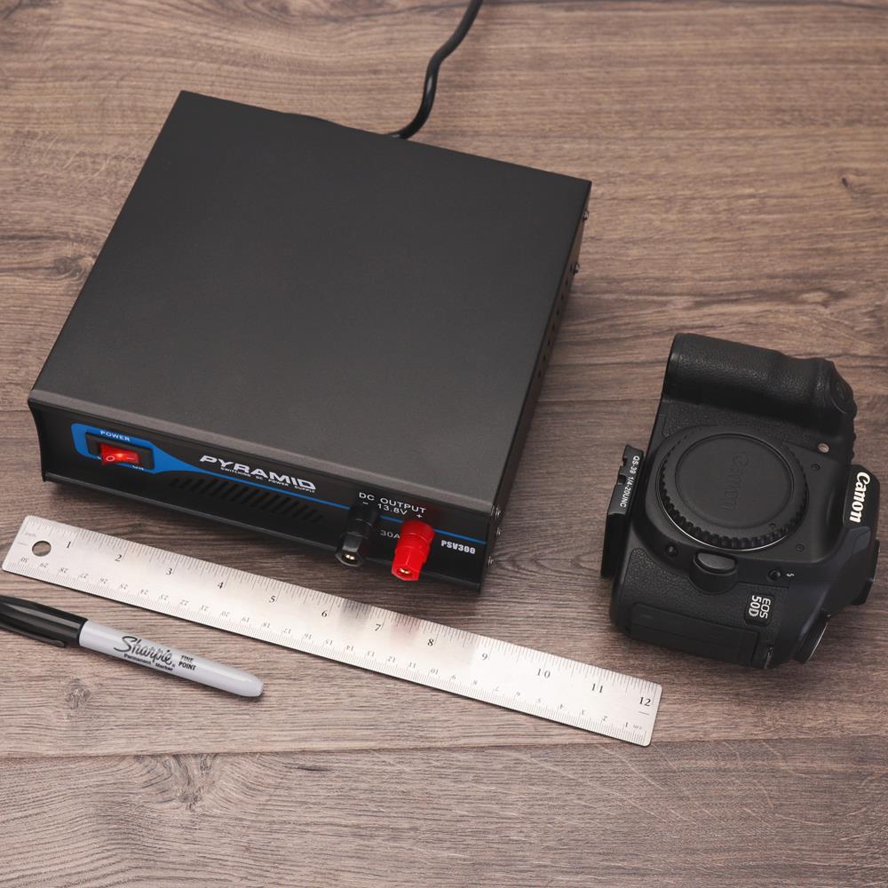 Compact Bench Power Supply 30A Regulated AC-DC Converter Cooling
