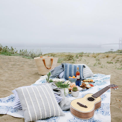 product image number 7 for Pyle Traditional 4-String Soprano Ukulele